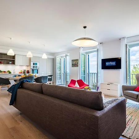 Perspective Keyweek Beachfront With Parking Center * Biarritz