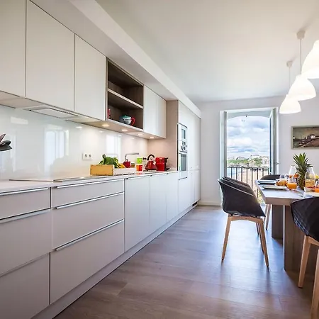 Perspective Keyweek Beachfront With Parking Center * Biarritz