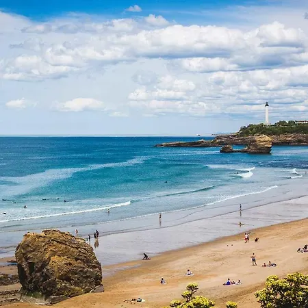 Perspective Keyweek Beachfront With Parking Center Apartman Biarritz
