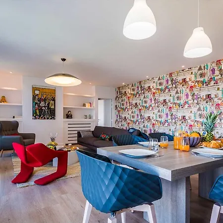 Perspective Keyweek Beachfront With Parking Center *